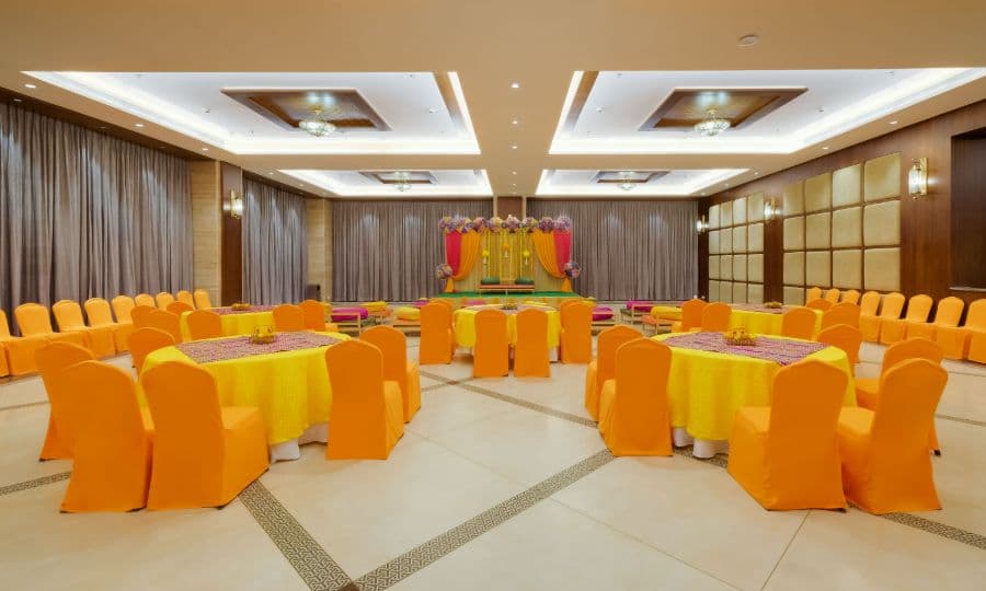 1743068986_3_Fern_Ecotel_Lonavala_banquet_3