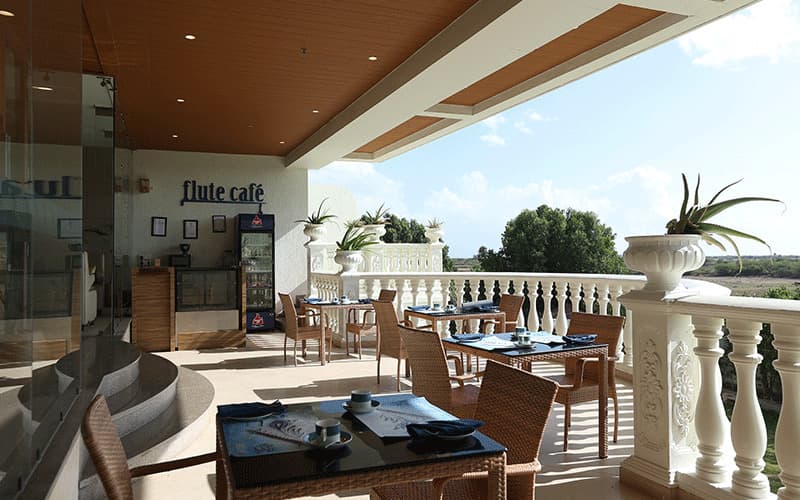 1746319333_2_Flute Cafe - Copy